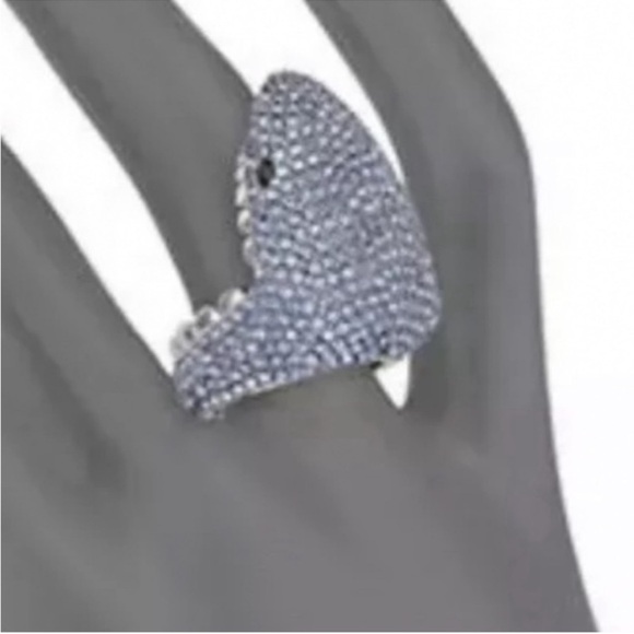 Sale price kate Spade blue crystal California shark Ring - Picture 4 of 8